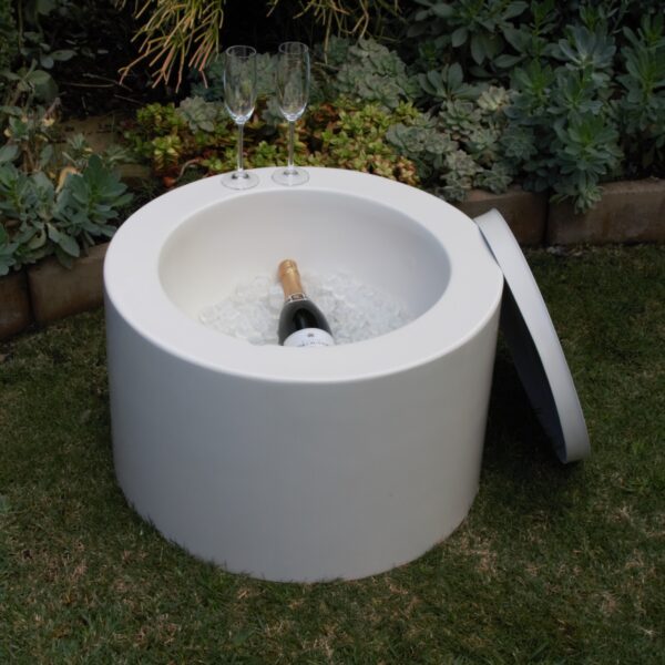 icebucket table